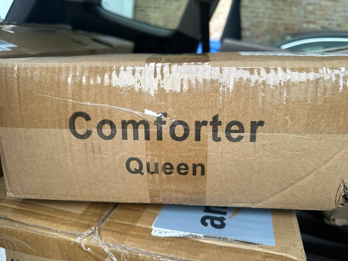 New Queen Size Down Alternative Comforter all season - photo 4
