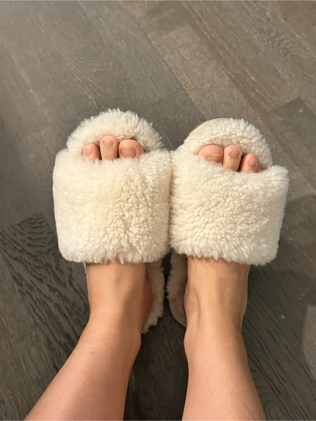 LAM Sheepskin Slide Slippers