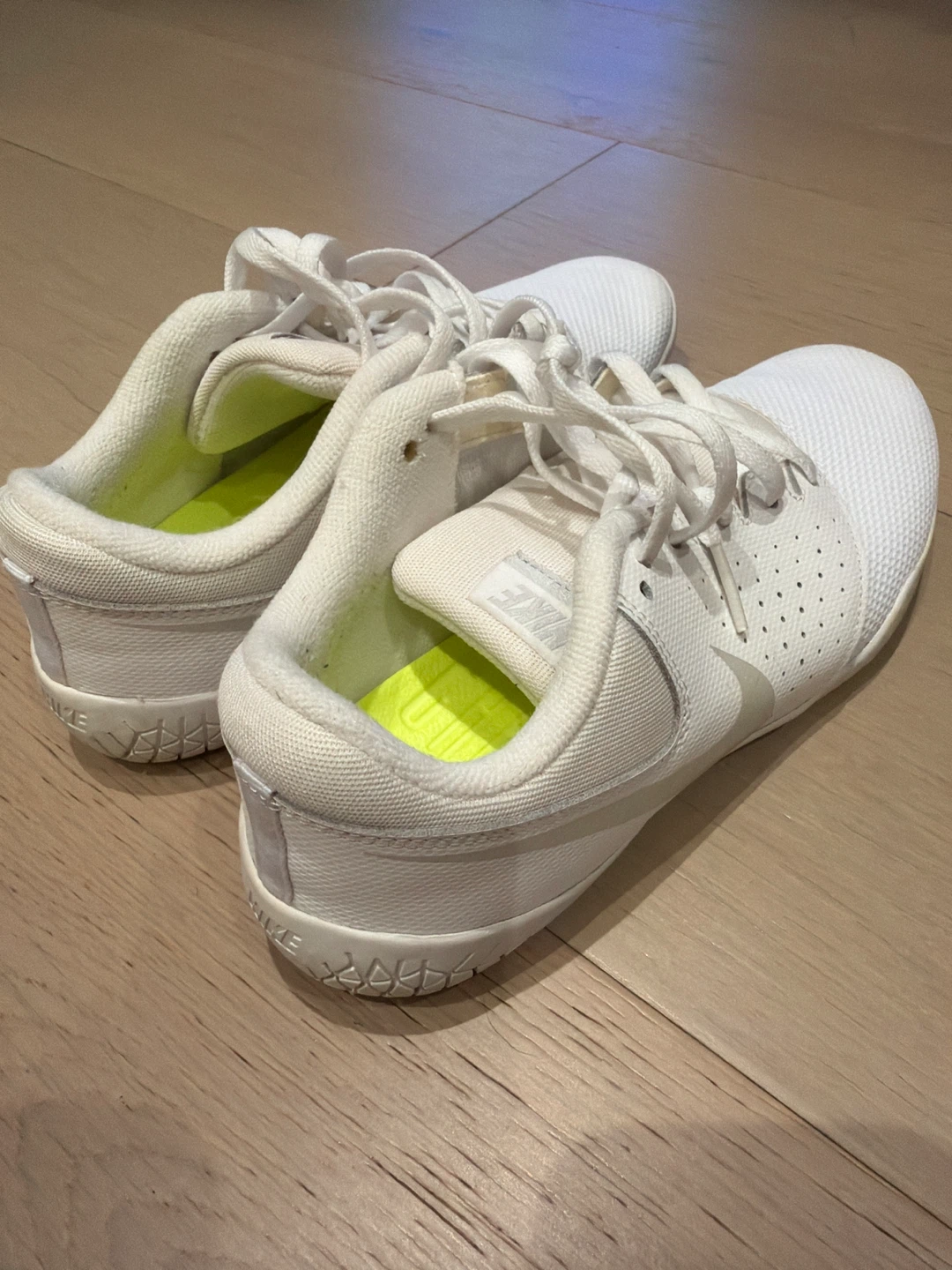 Nike Women's Cheer Sideline IV Training Shoes, Cushioned, Mesh - photo 4