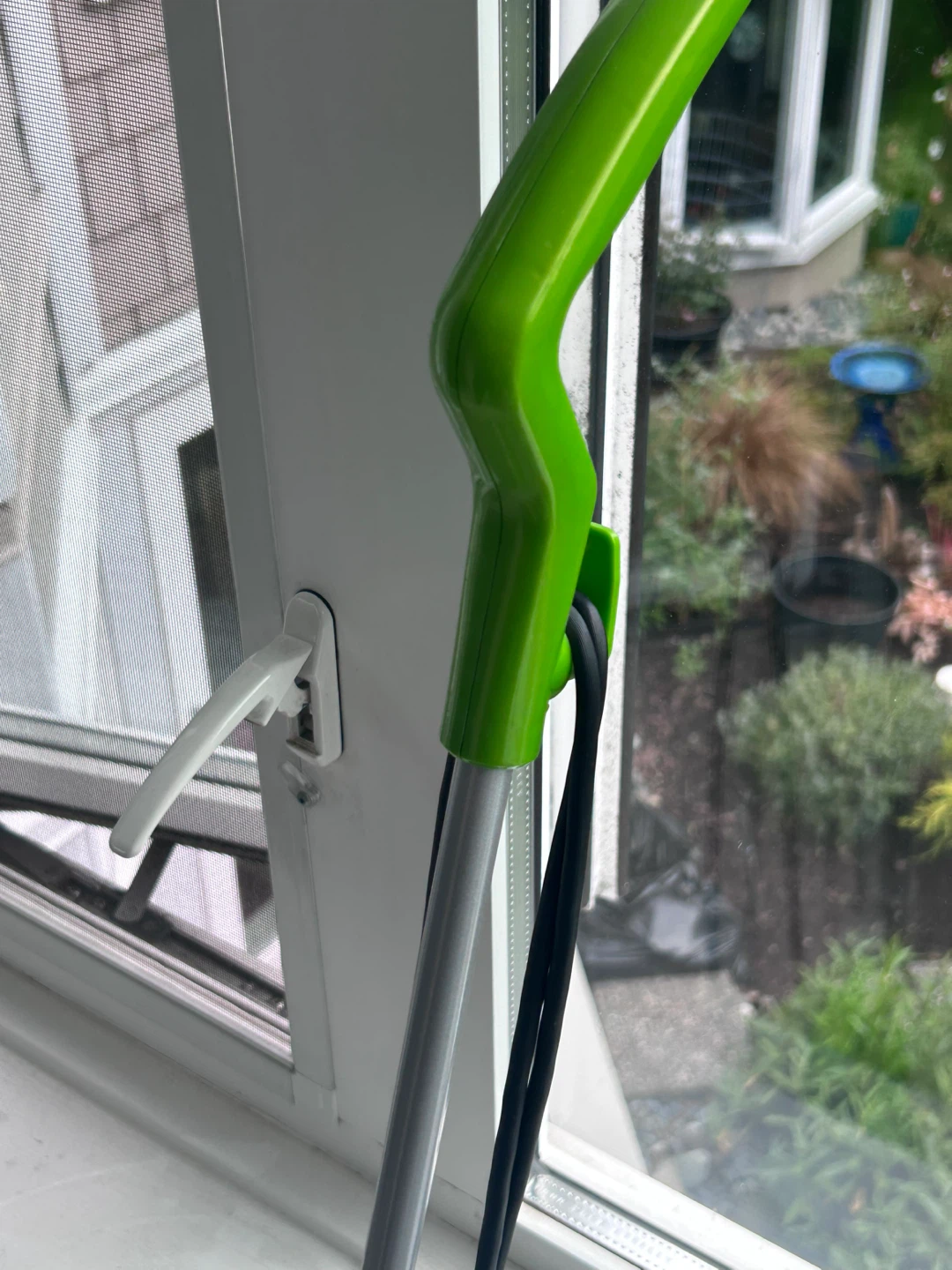 Bissell EasyVac Stick Vacuum - photo 3