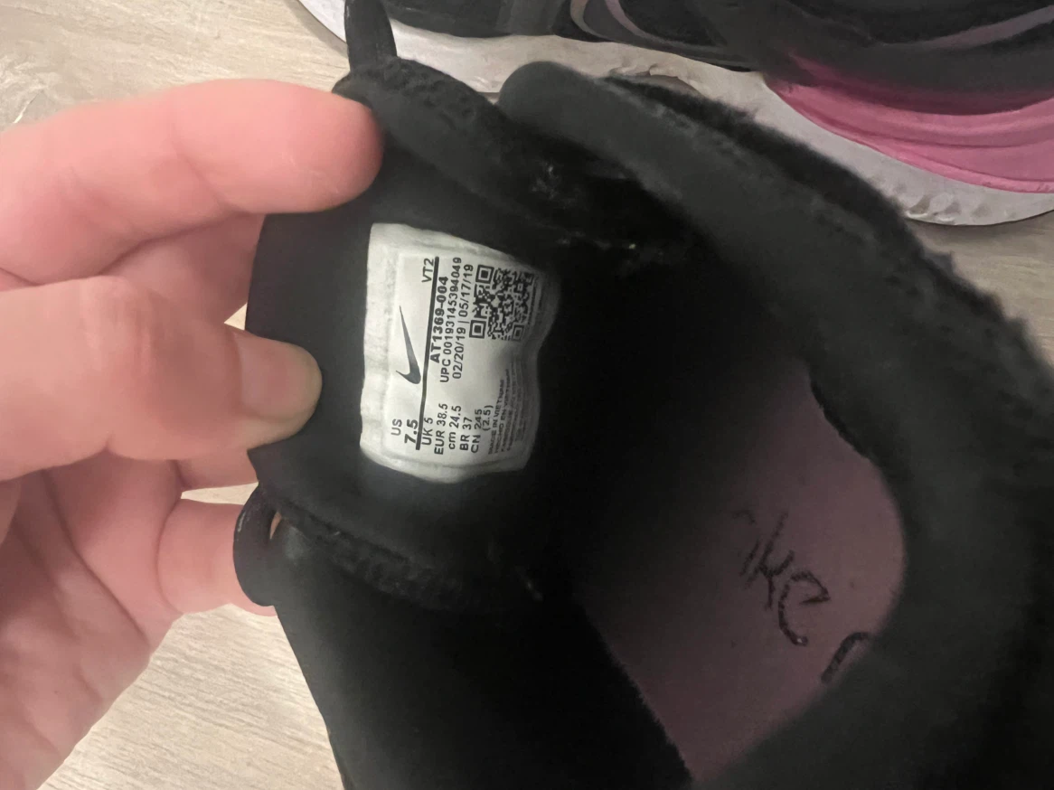 Nike React Running Shoes Size 7.5 - photo 3