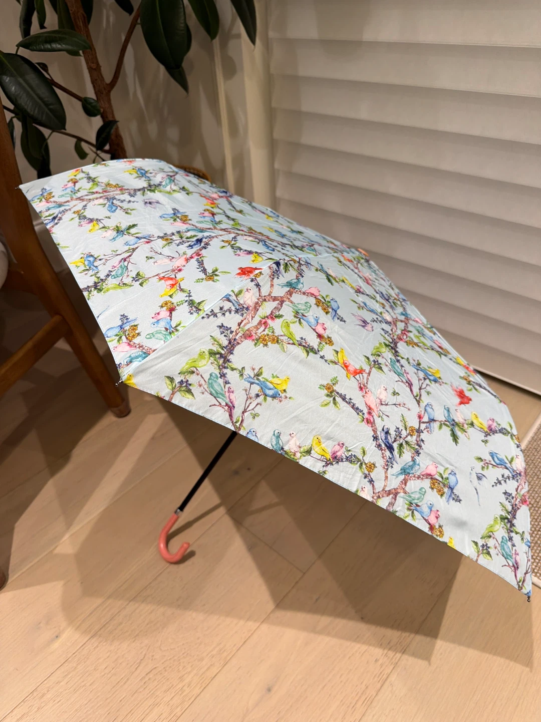 Beautiful Garden Bird Umbrella - photo 3