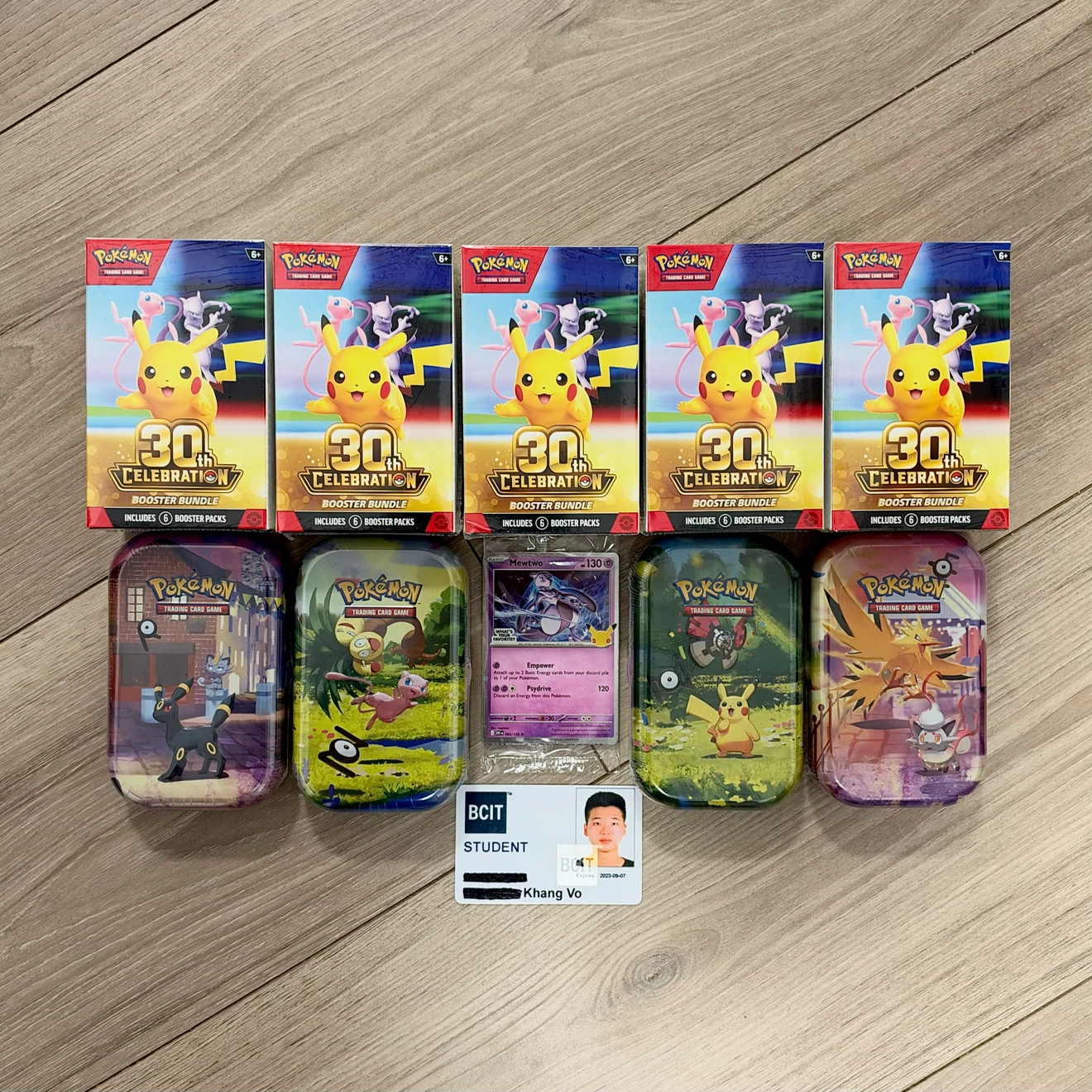 Pokemon 30th Celebration Booster Bundle & Mini Tin