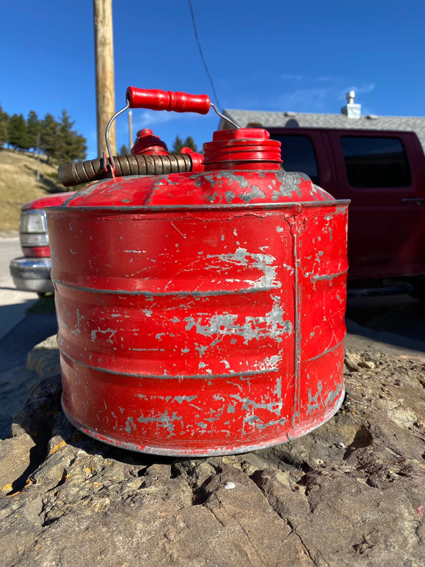 Vintage Metal Gasoline Canister - photo 3