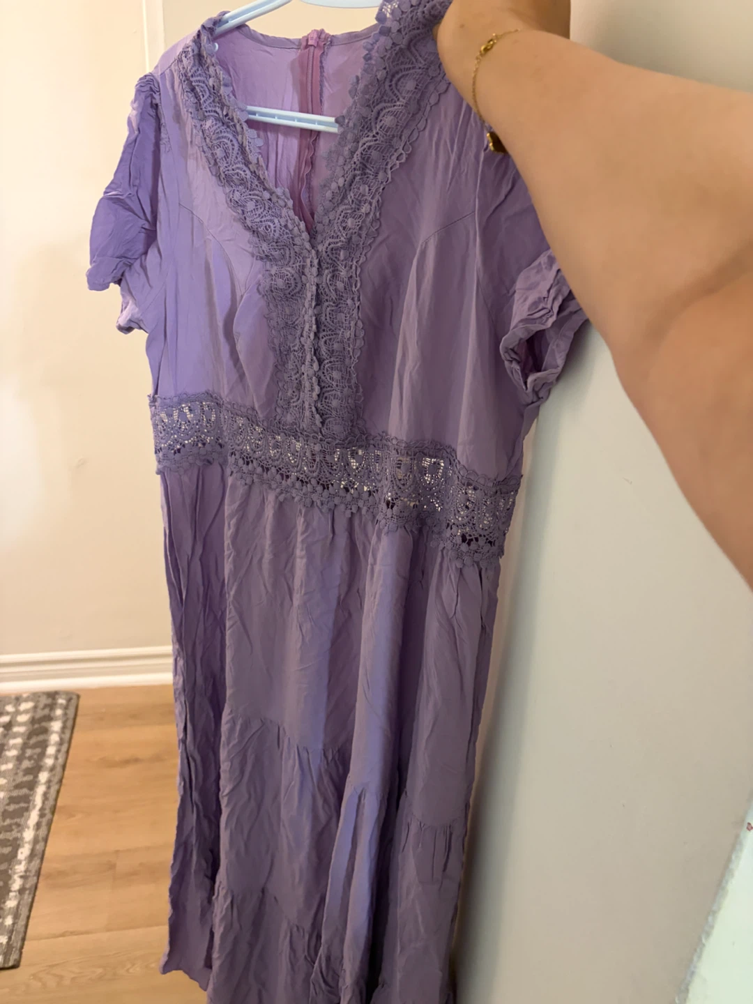 Assorted Women's Clothing Lot all 55$ - photo 4
