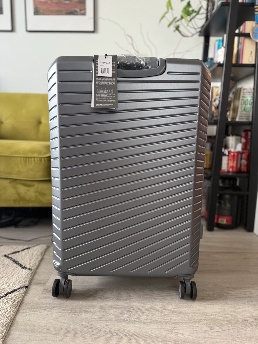 NEW Explorer Passport Anti-Theft Expandable Large Luggage - photo 3