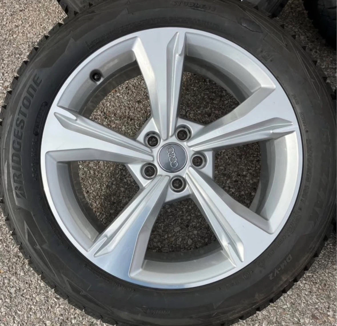 4 x 235/55/19 107S BRIDGE STONE WINTER TIRES AND AUDI RIMS $1750 - photo 5