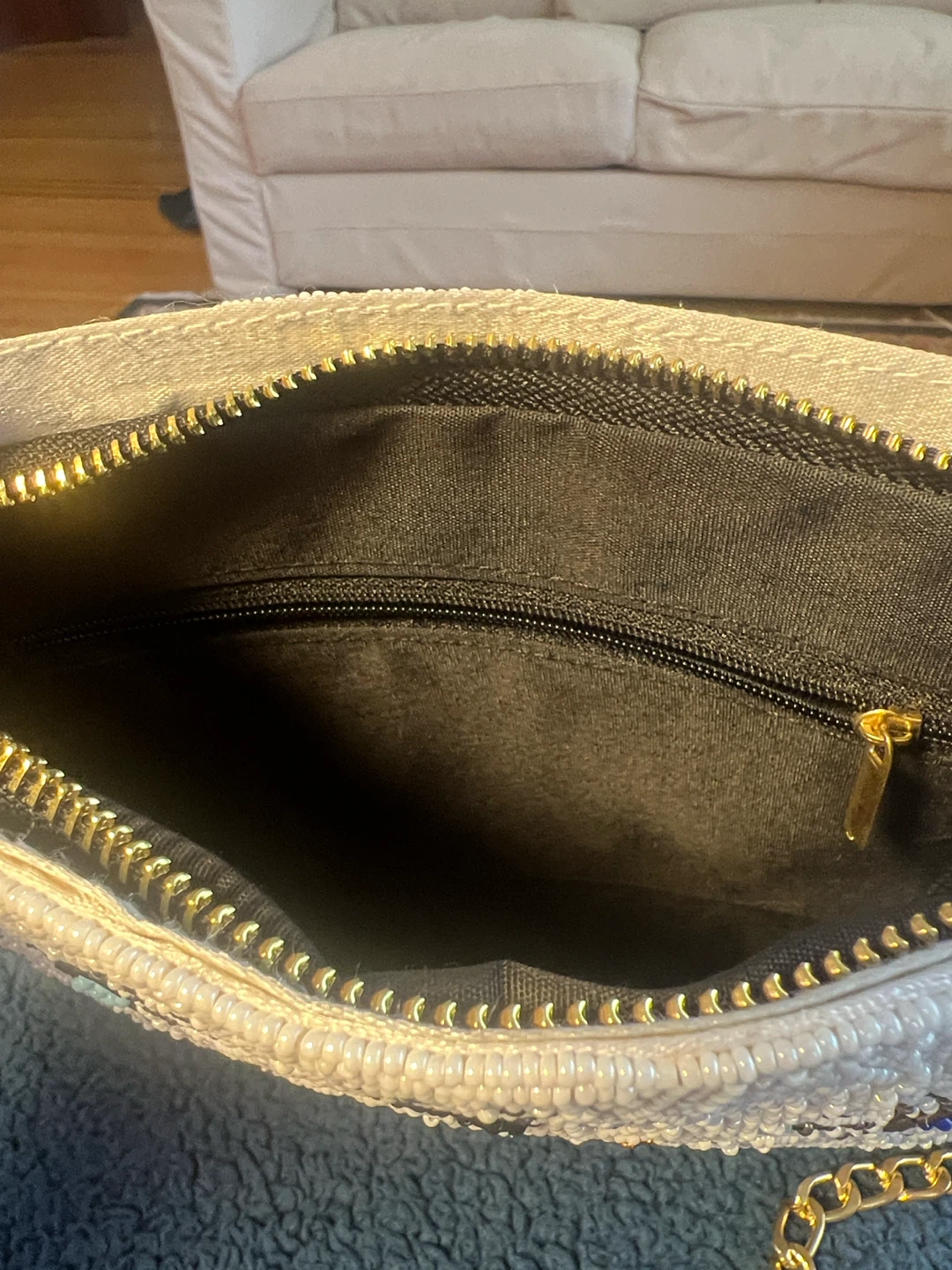 Beaded clutch with insect design - photo 3