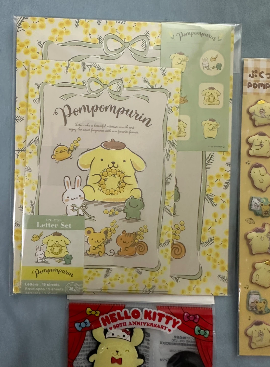 Sanrio Pompompurin Stationery and Hello Kitty Pin Set - photo 2