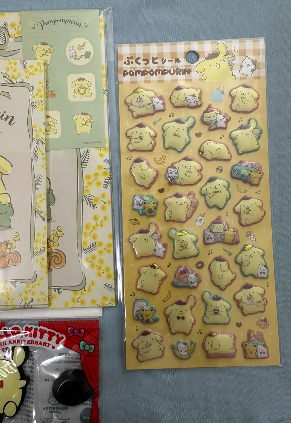 Sanrio Pompompurin Stationery and Hello Kitty Pin Set - photo 3