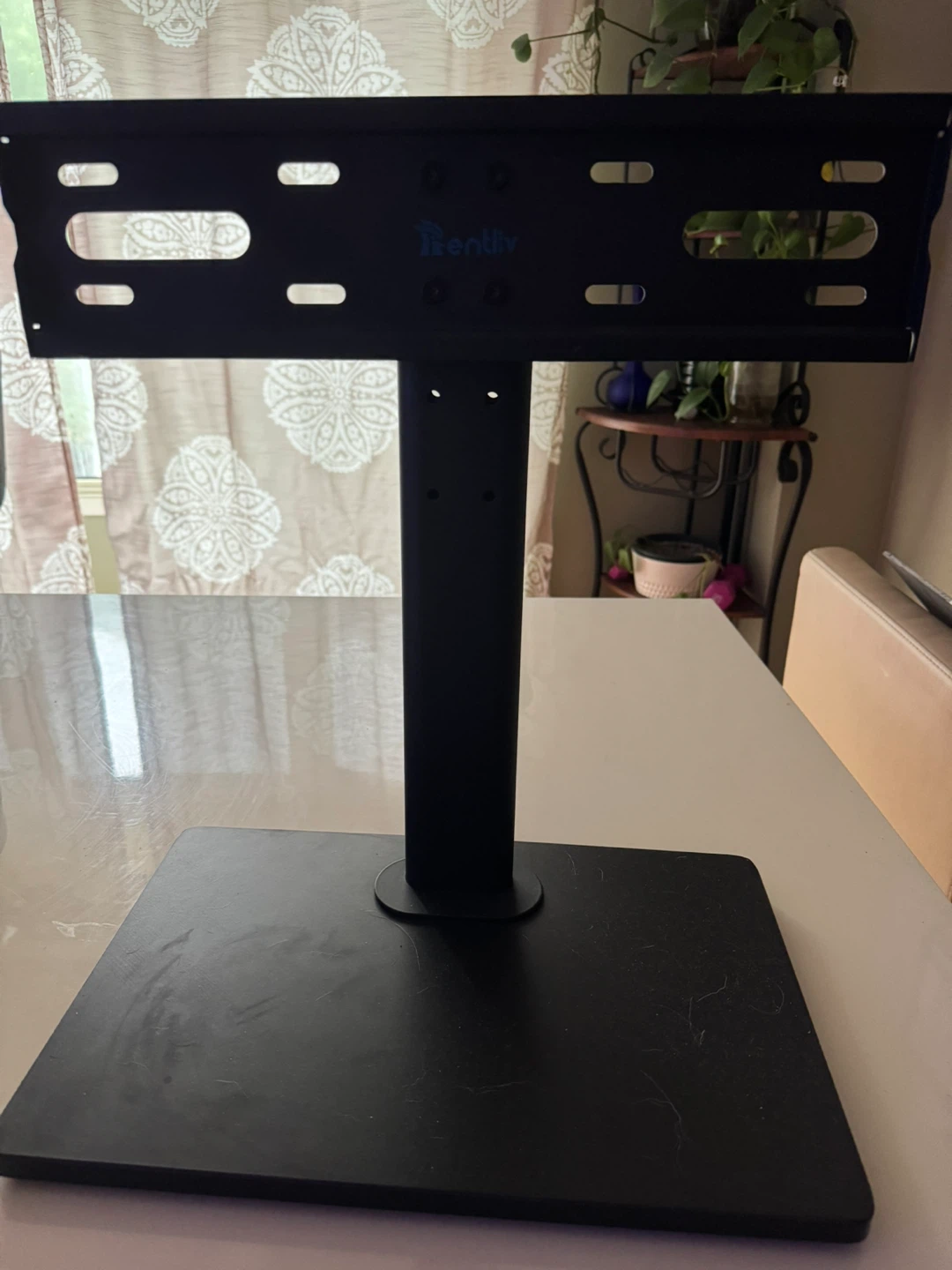 Rentliv Universal TV Stand for 32 to 55 Inch TVs