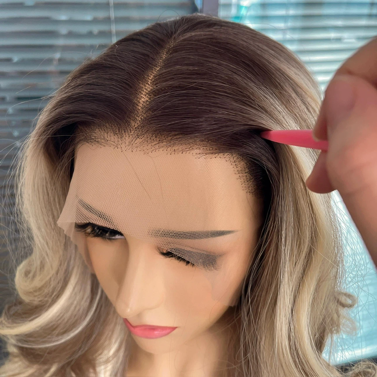Wigs on Sale for Woman lace Wigs - photo 4