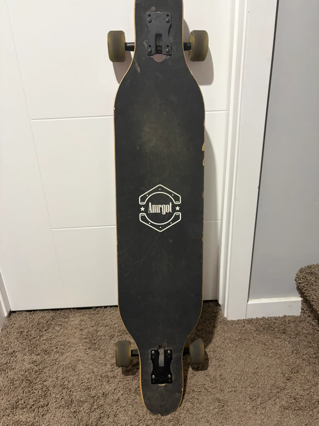 Amrgot Longboard Skateboard
