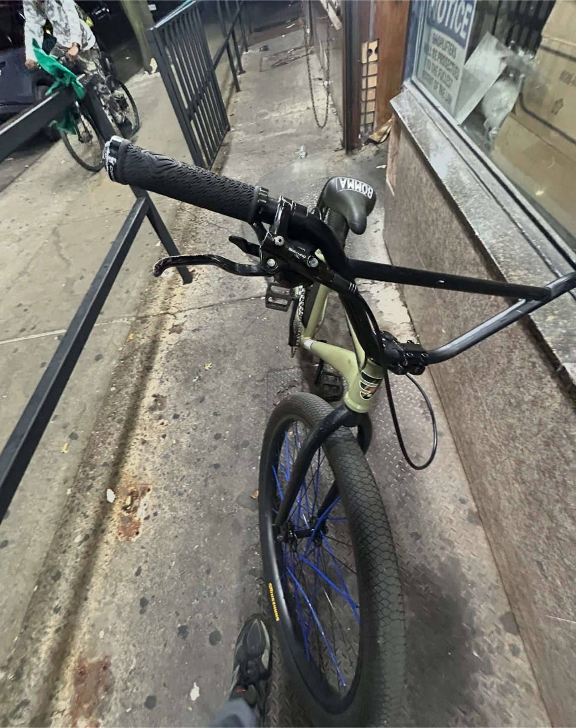 Bamma 27.5 inch Wheelie Bike - photo 4
