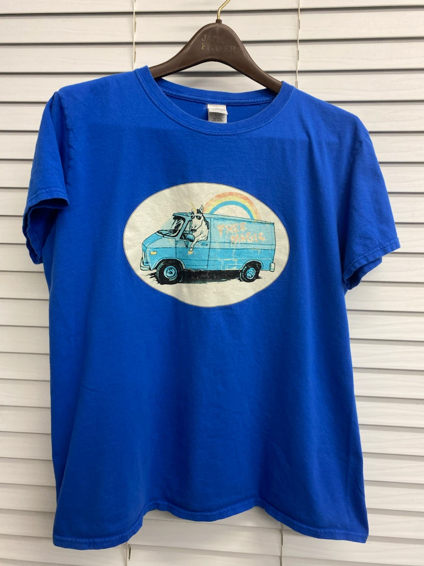 Retro Style Unicorn Free Magic Shirt Size - M/L
