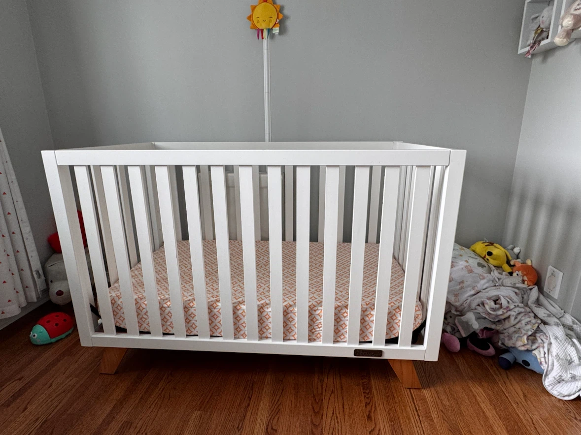 ChildCraft Soho 4-in-1 Convertible Crib + Guard Rail + Mattress - photo 3