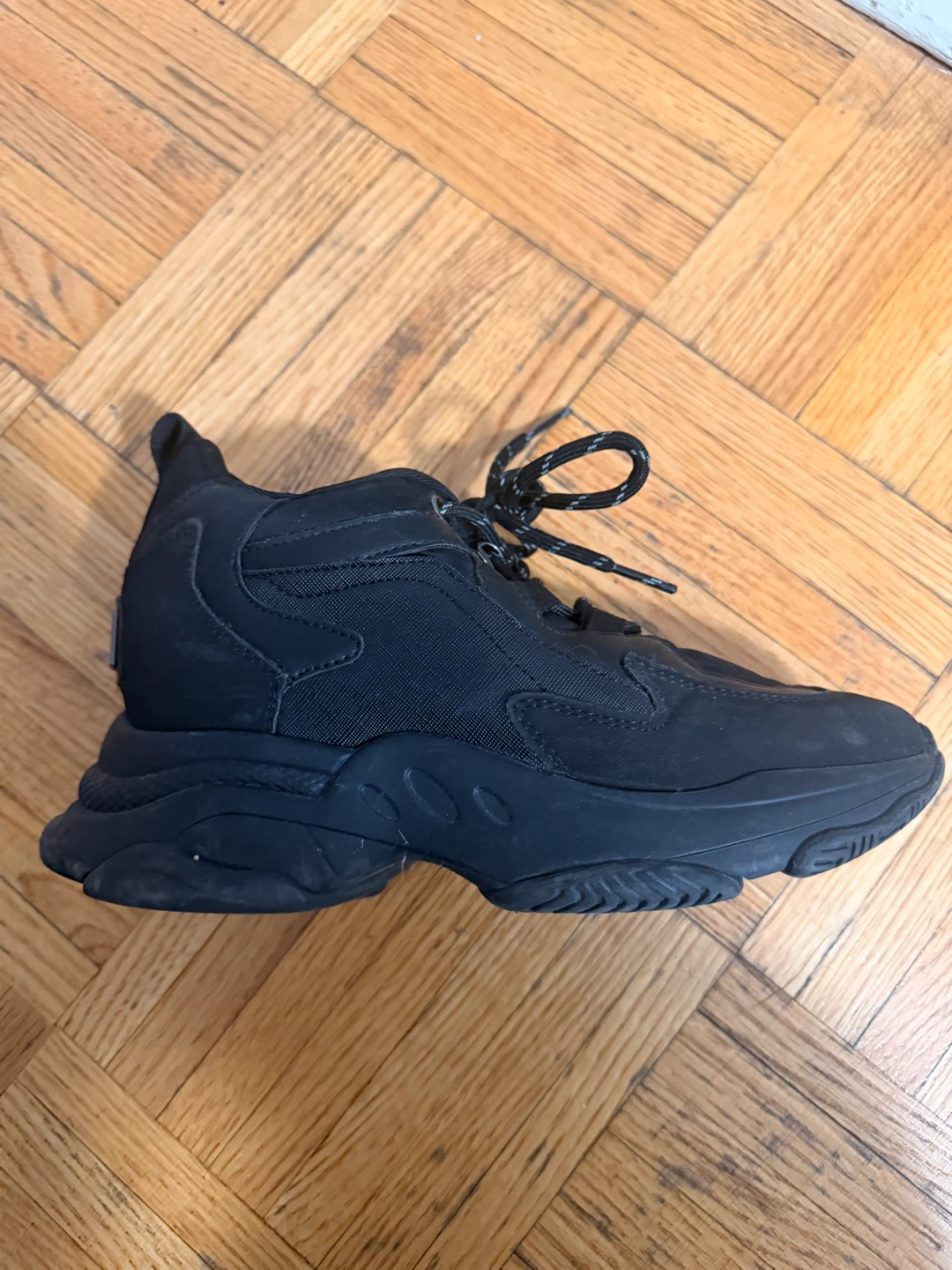 STL Black Platform Sneakers - photo 2