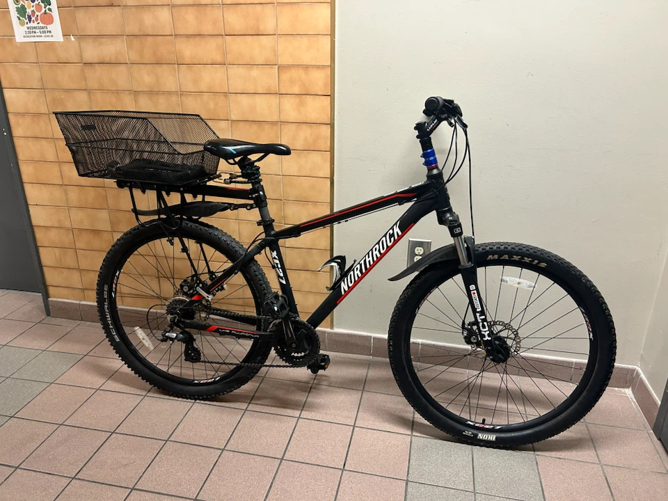 Northrock XC27 Mountain Bike – Like New and Fully Equipped! - photo 2