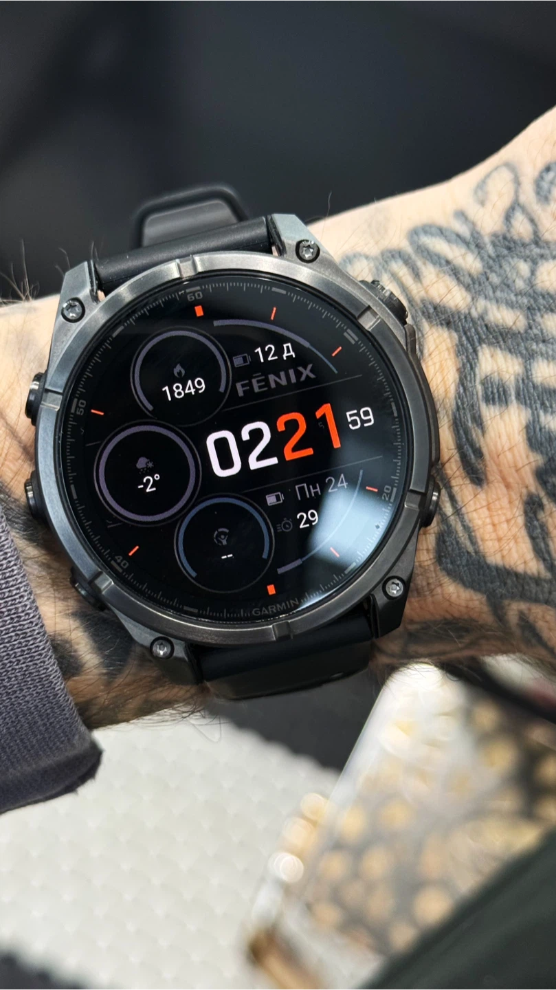 Garmin Fēnix 8 Sapphire AMOLED 47mm + Extra UltraFit Nylon Strap - photo 2
