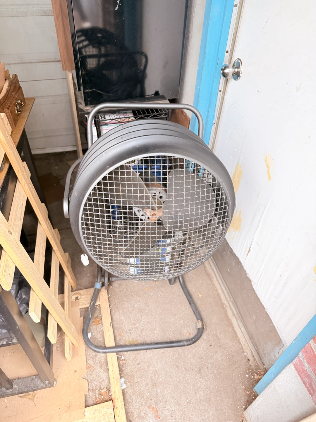 Industrial Style Floor Fan - photo 4