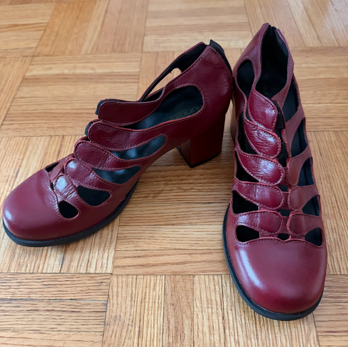 Mundial Burgundy Leather Cut-out Heels
