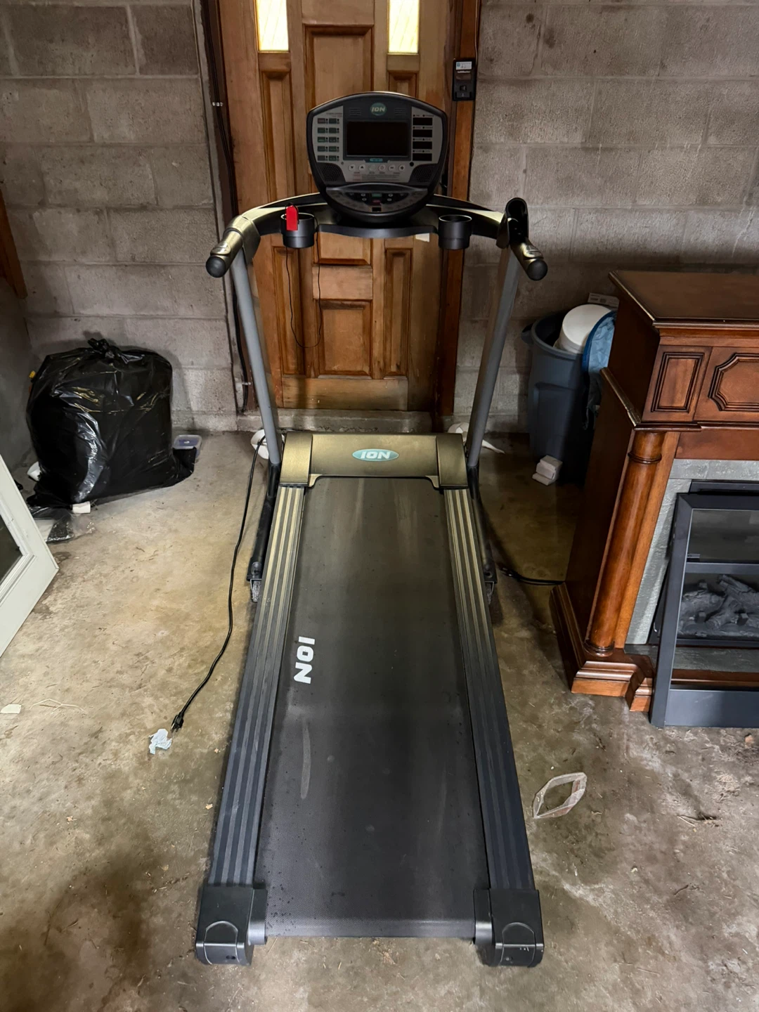 Treadmill - photo 5