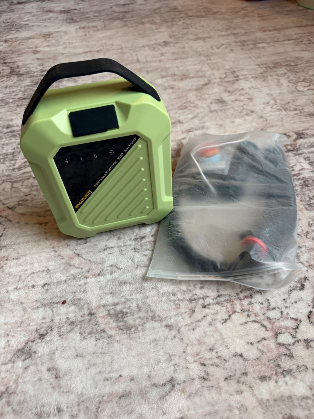 Anoutway Portable Electric SUP Air Pump - photo 2