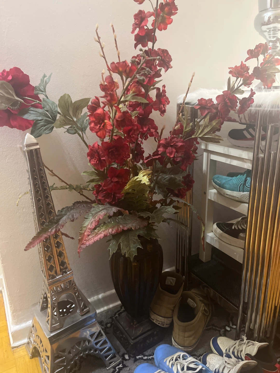 Flower decore as is - photo 2