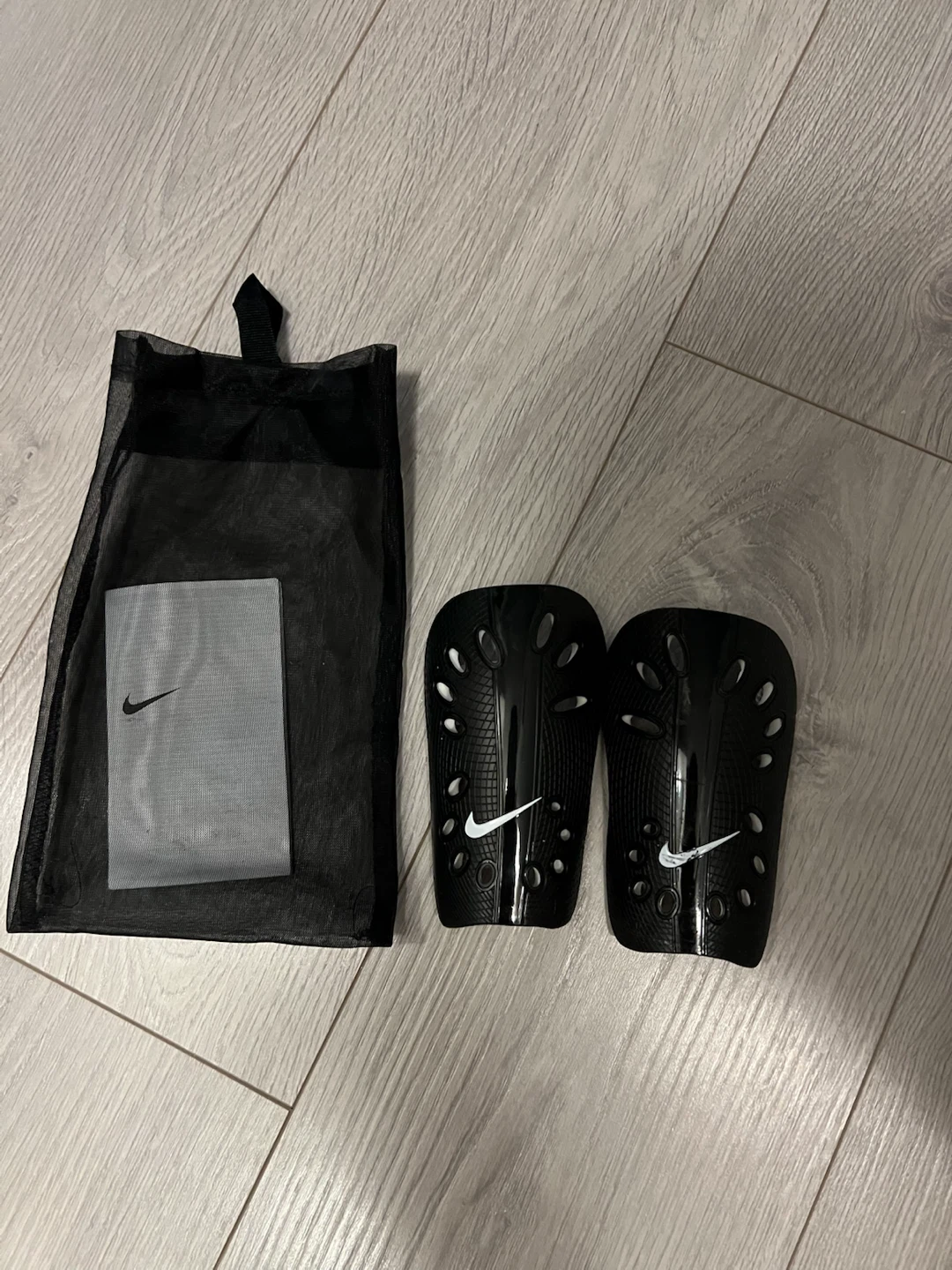 Nike Mercurial Shin Guards - Size XS