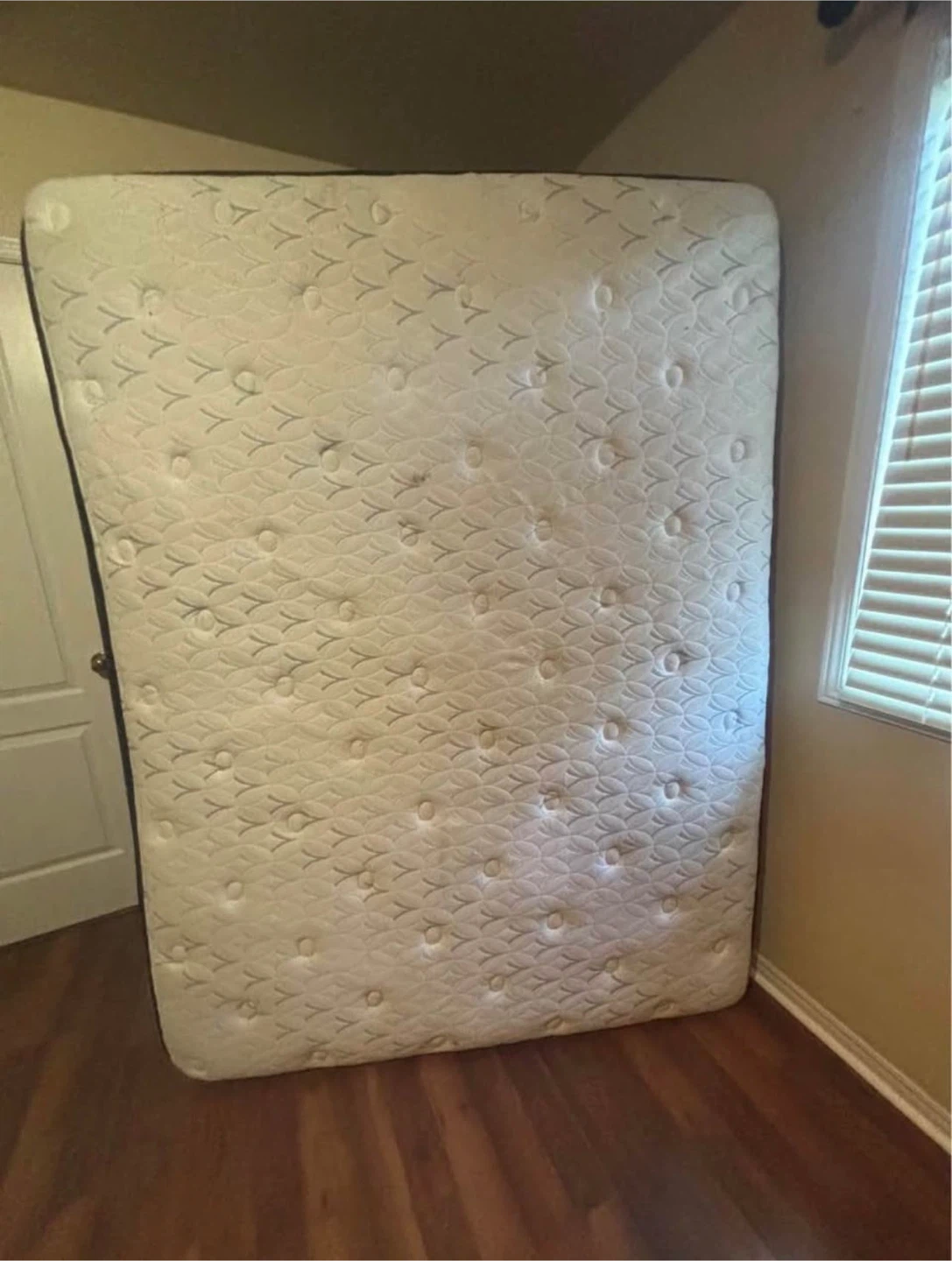 Queen size mattress