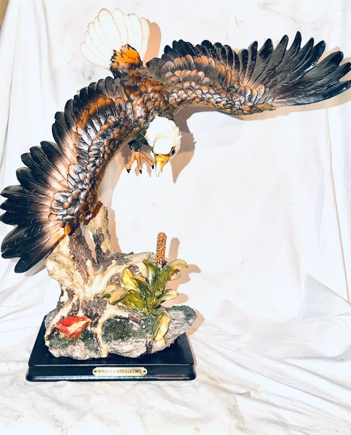 Michael Collection Bald Eagle Statue