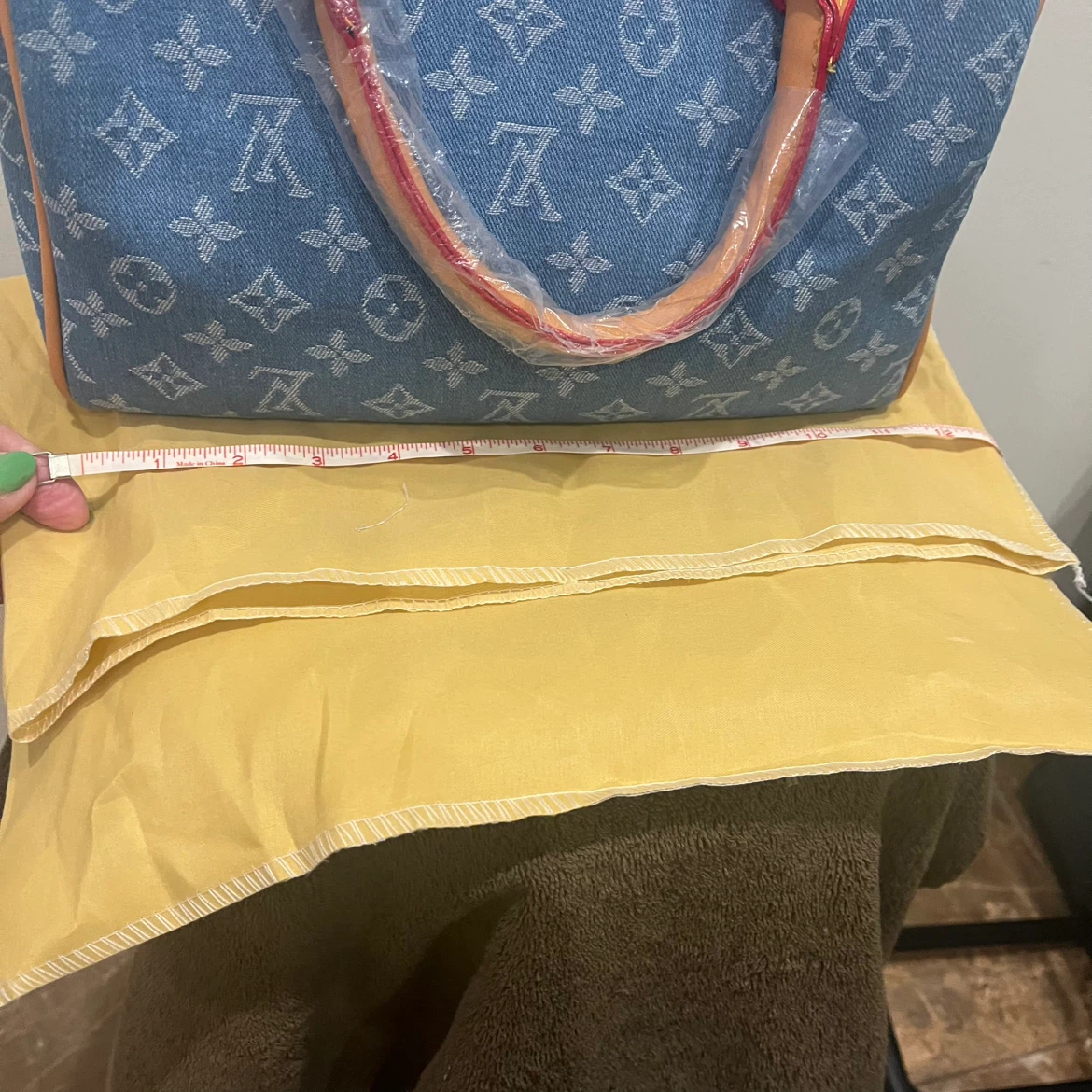 NEW Monogram Handbag with crossbody strap - photo 5