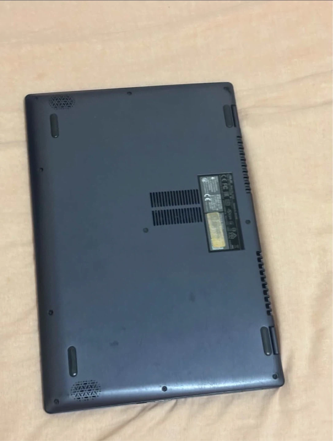 ASUS VivoBook Flip 14