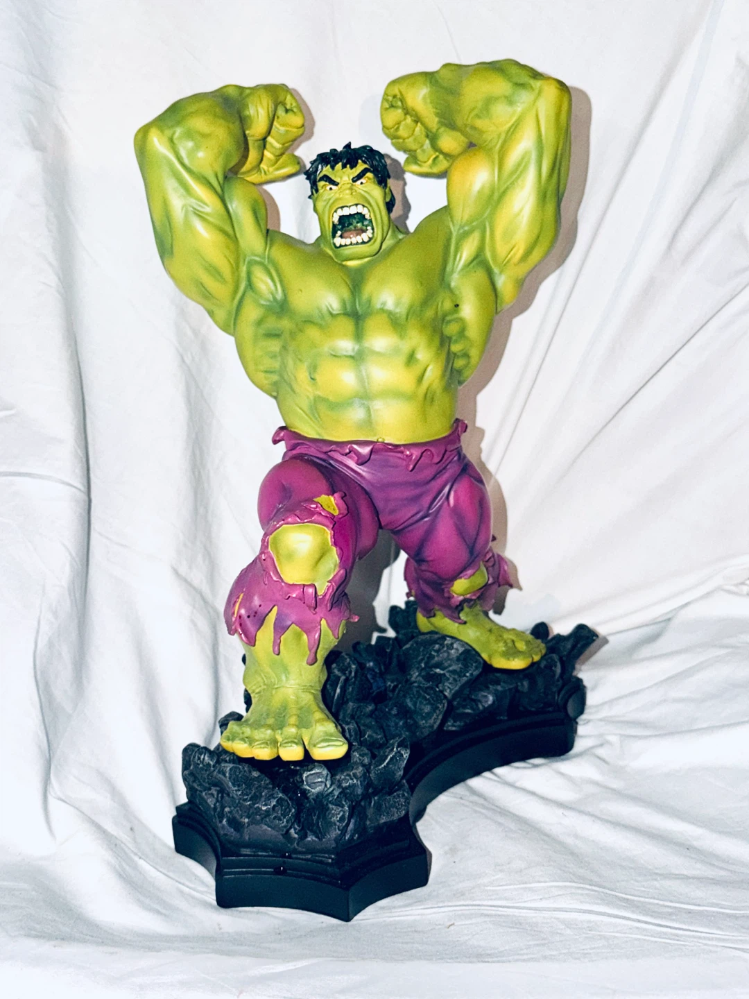 Incredible Hulk statue bowen designs  avengers hulk smash - photo 2