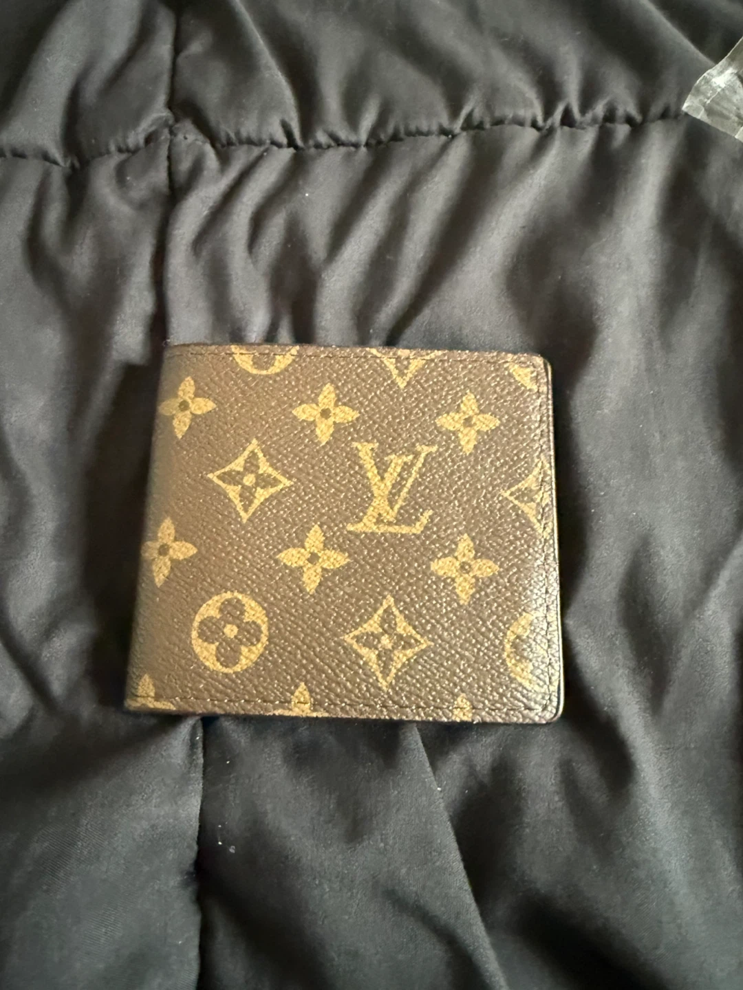 Louis Vuitton Trifold Wallet - photo 2
