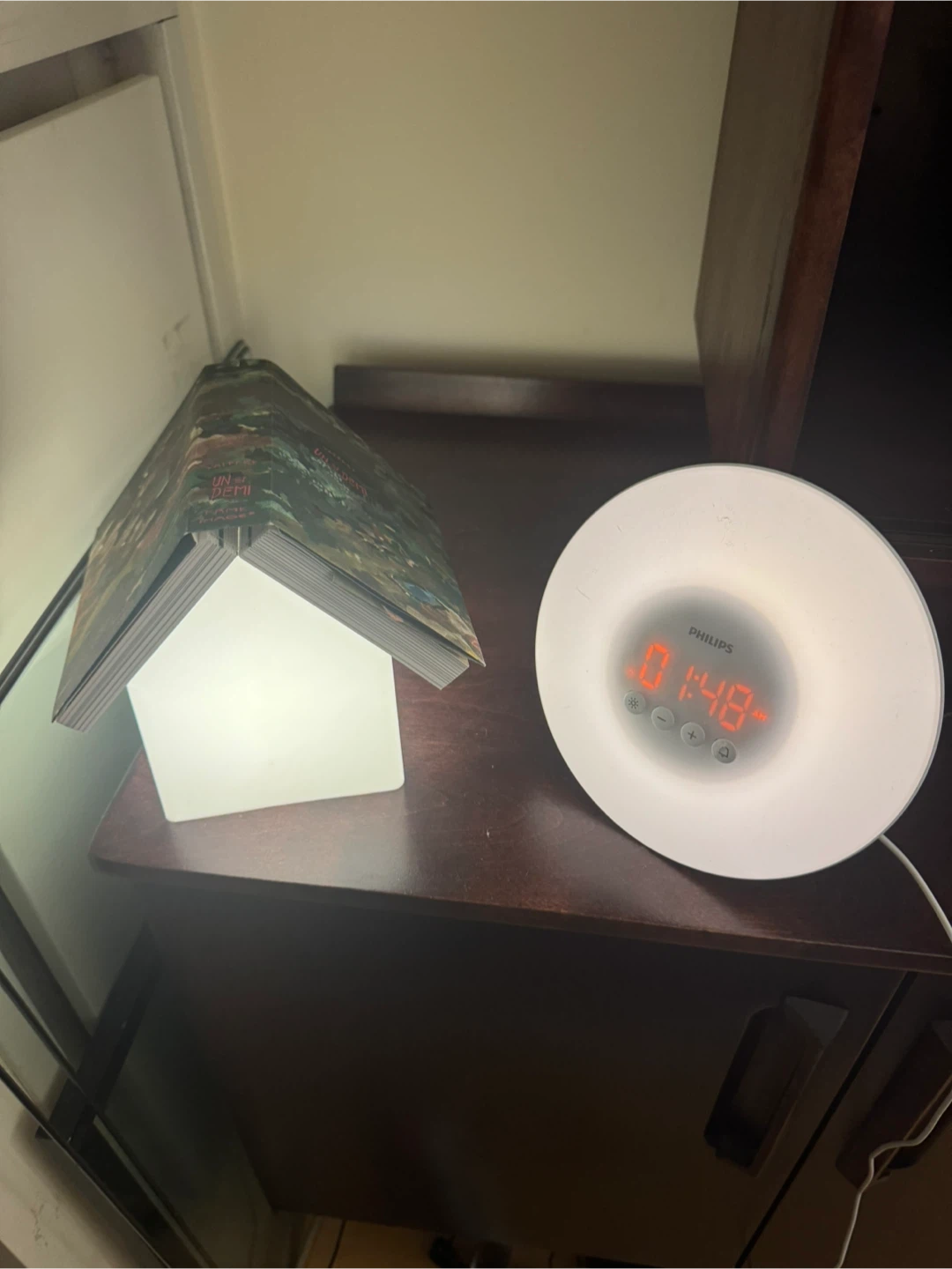 MOVING SALE alarm clock, happy light, book light reading