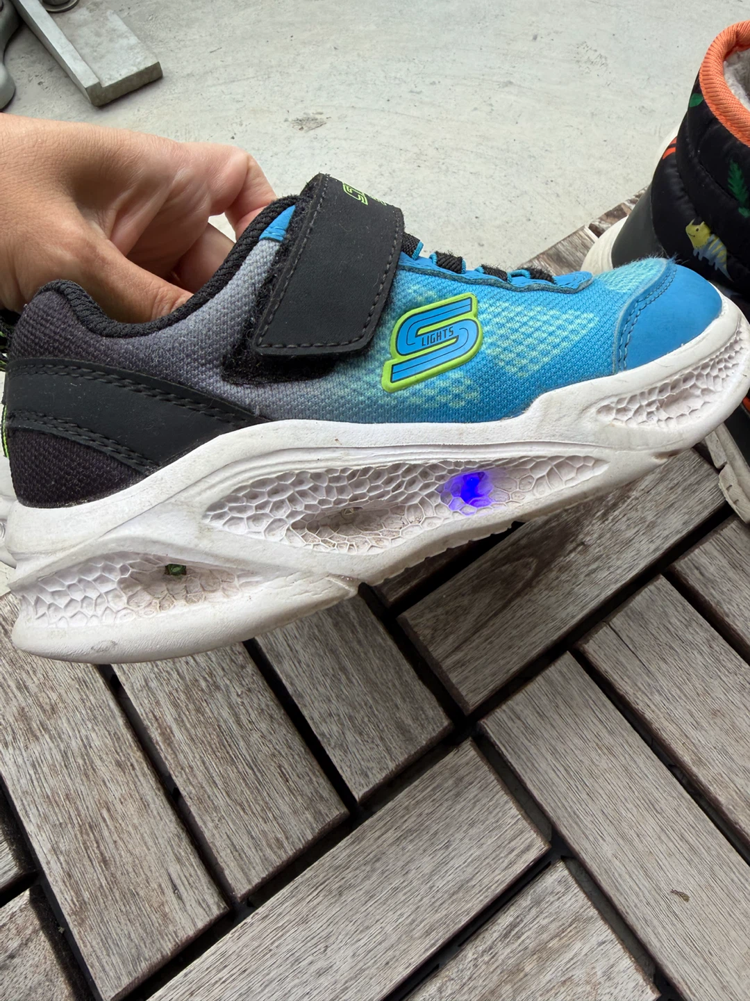 Skechers S-Lights Kids Shoes Size 11 - photo 3