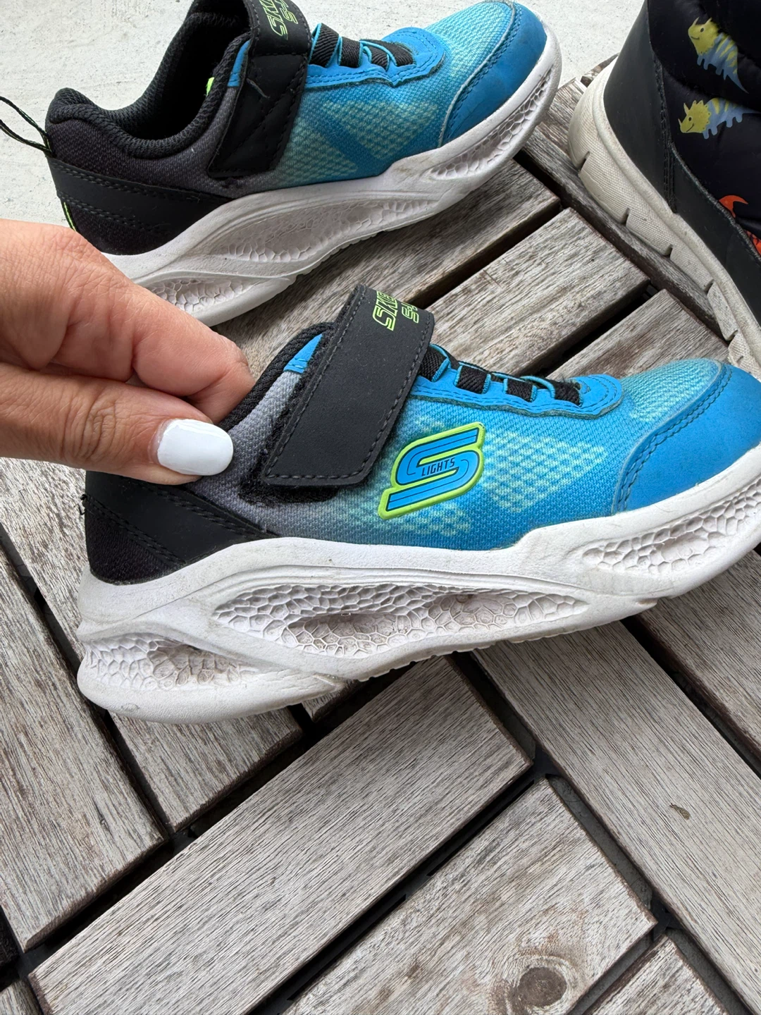 Skechers S-Lights Kids Shoes Size 11 - photo 4