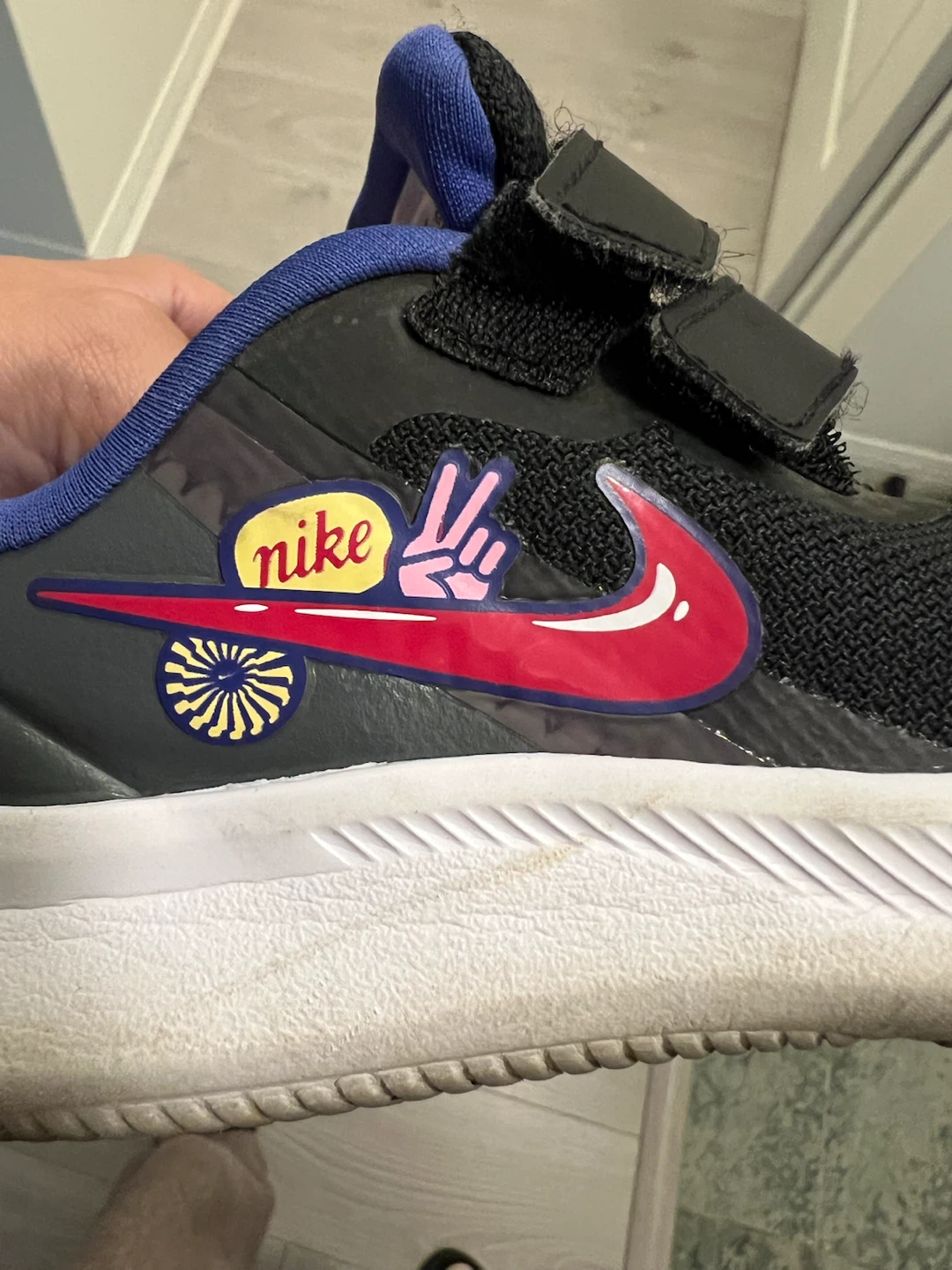 Nike Star Runner Shoes - Size 10C - photo 3