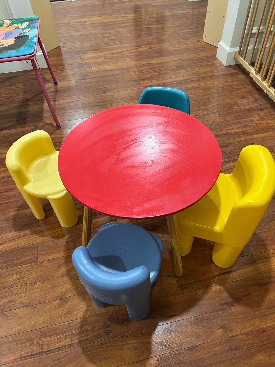 Little Tikes Kids Table and Chairs Set