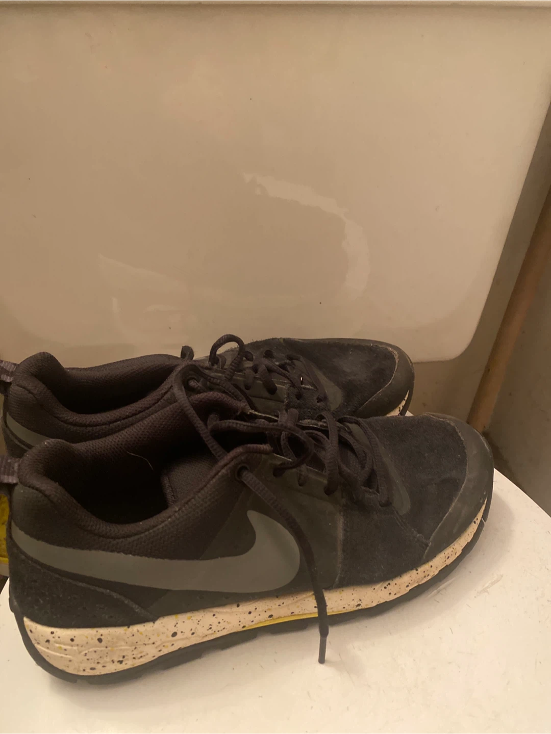 Nike Black Sneakers