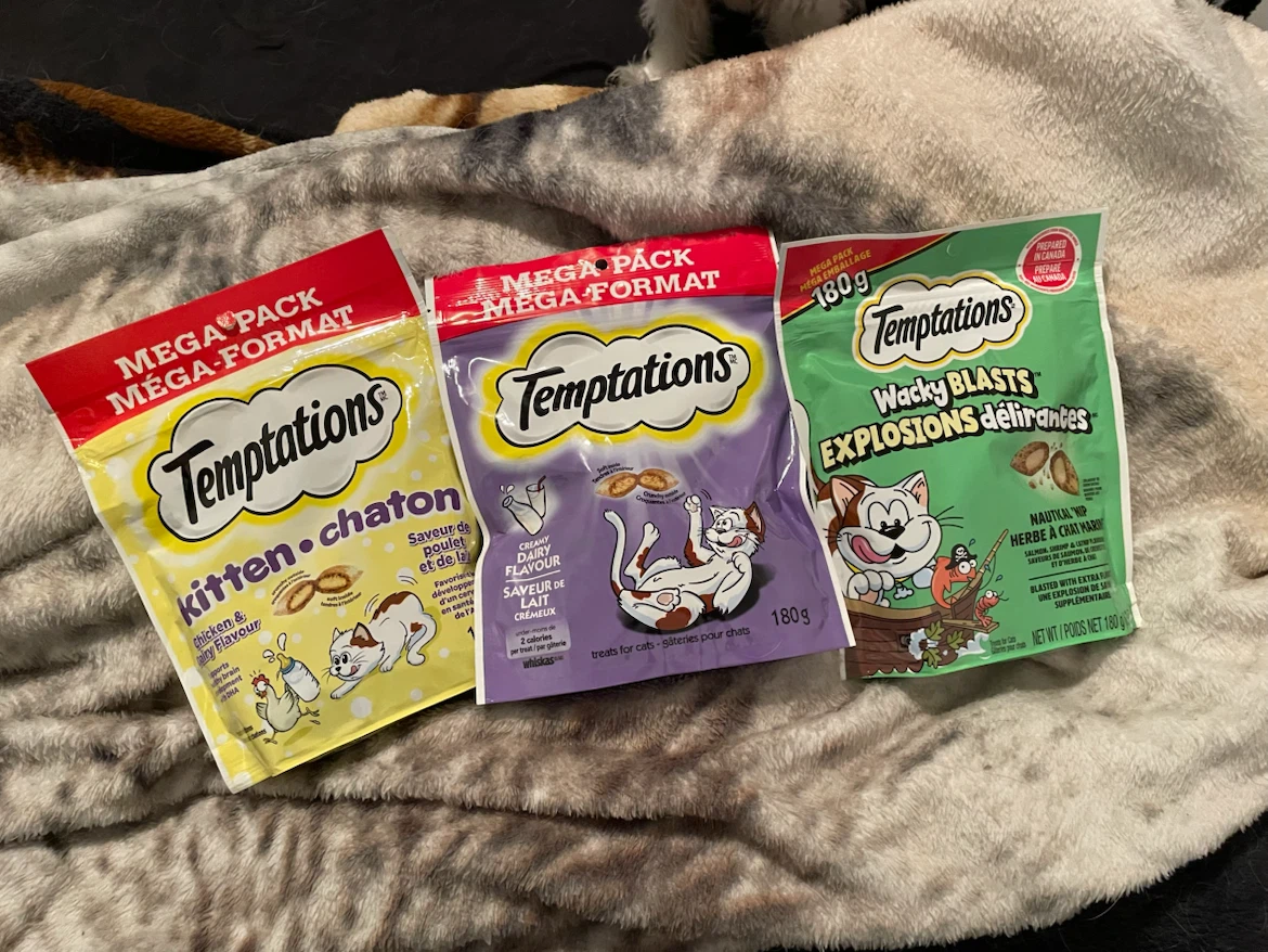 Brand New Temptations Cat Treats