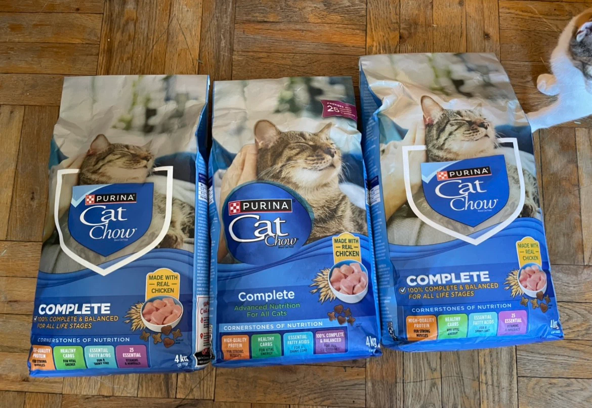 Brand New Cat Food 4kg ($12 Each)