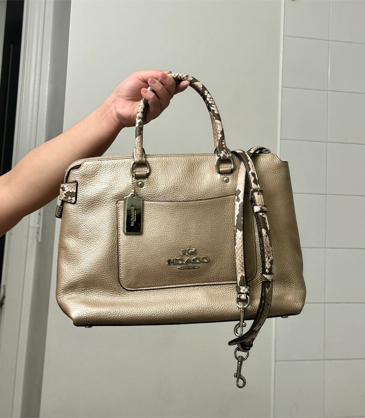 Coach Metallic Gold Leather Emma Satchel - photo 4