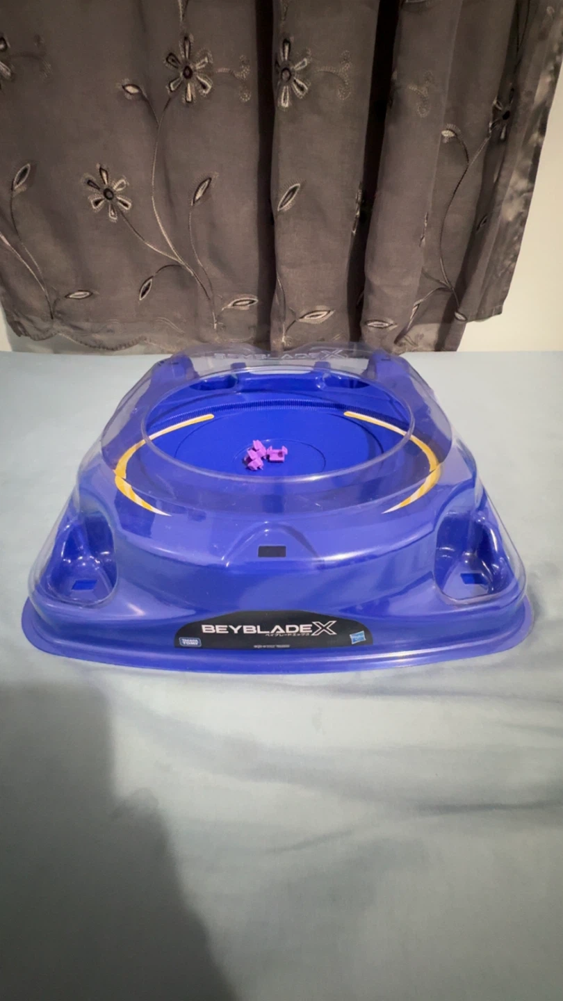 Beyblade X Battle Arena and Tops Set - photo 3