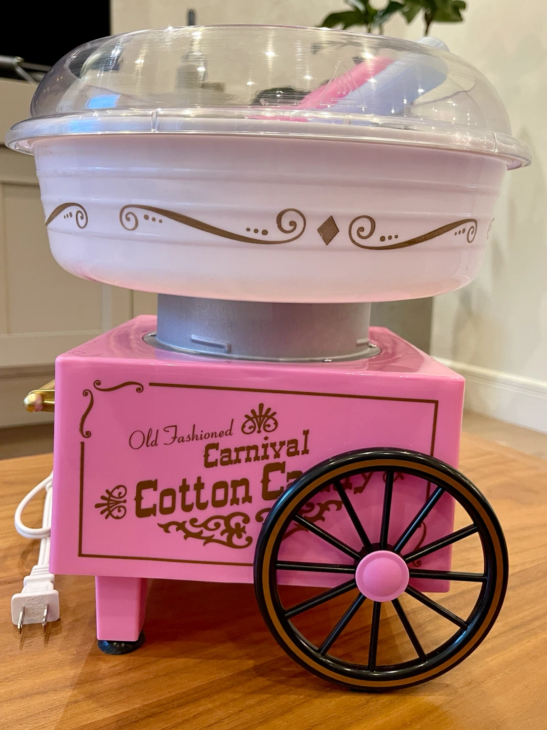 Old Fashioned Cotton Candy Maker
