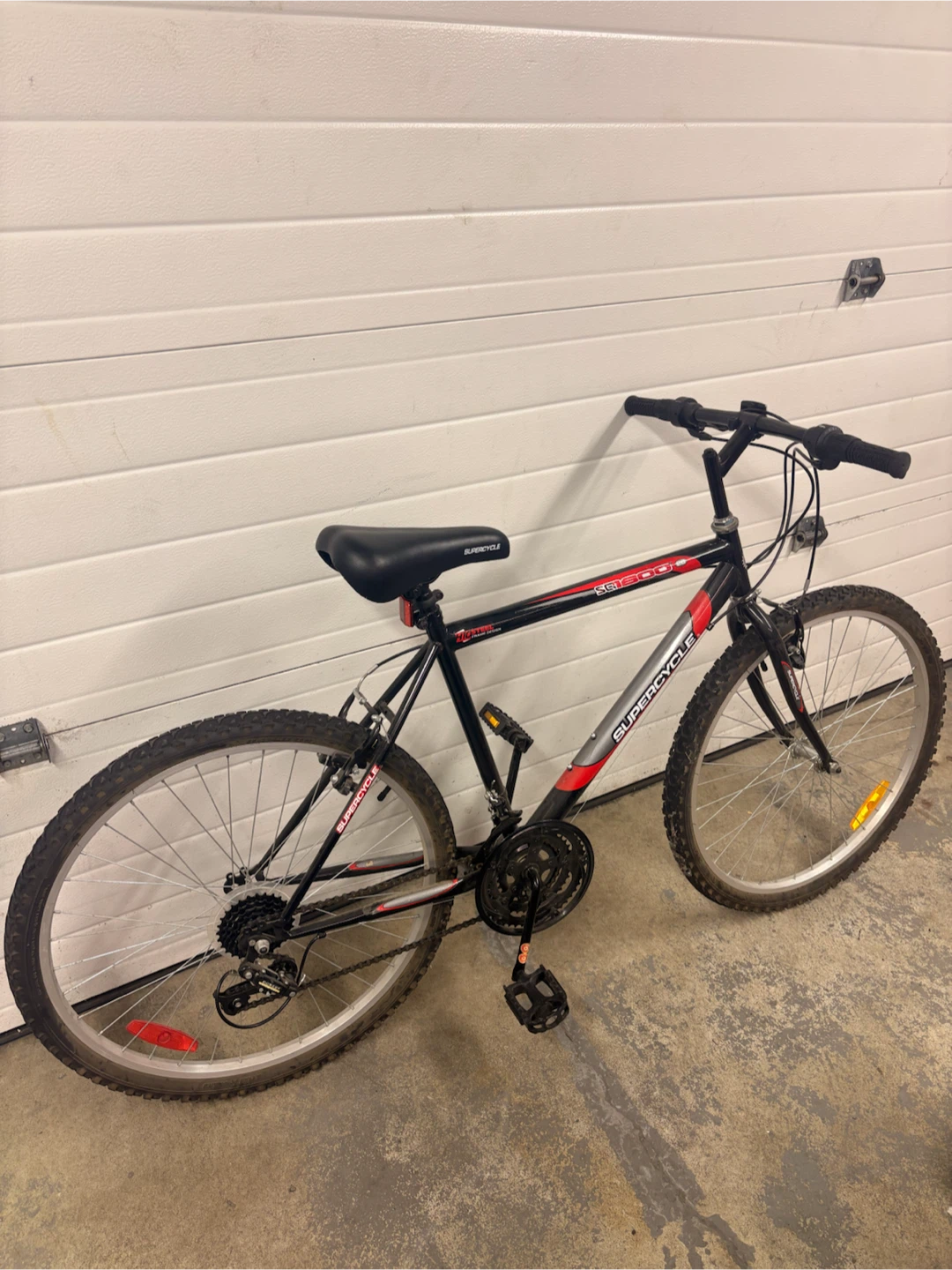 Supercycle SC1500 Bike 26 inch tires