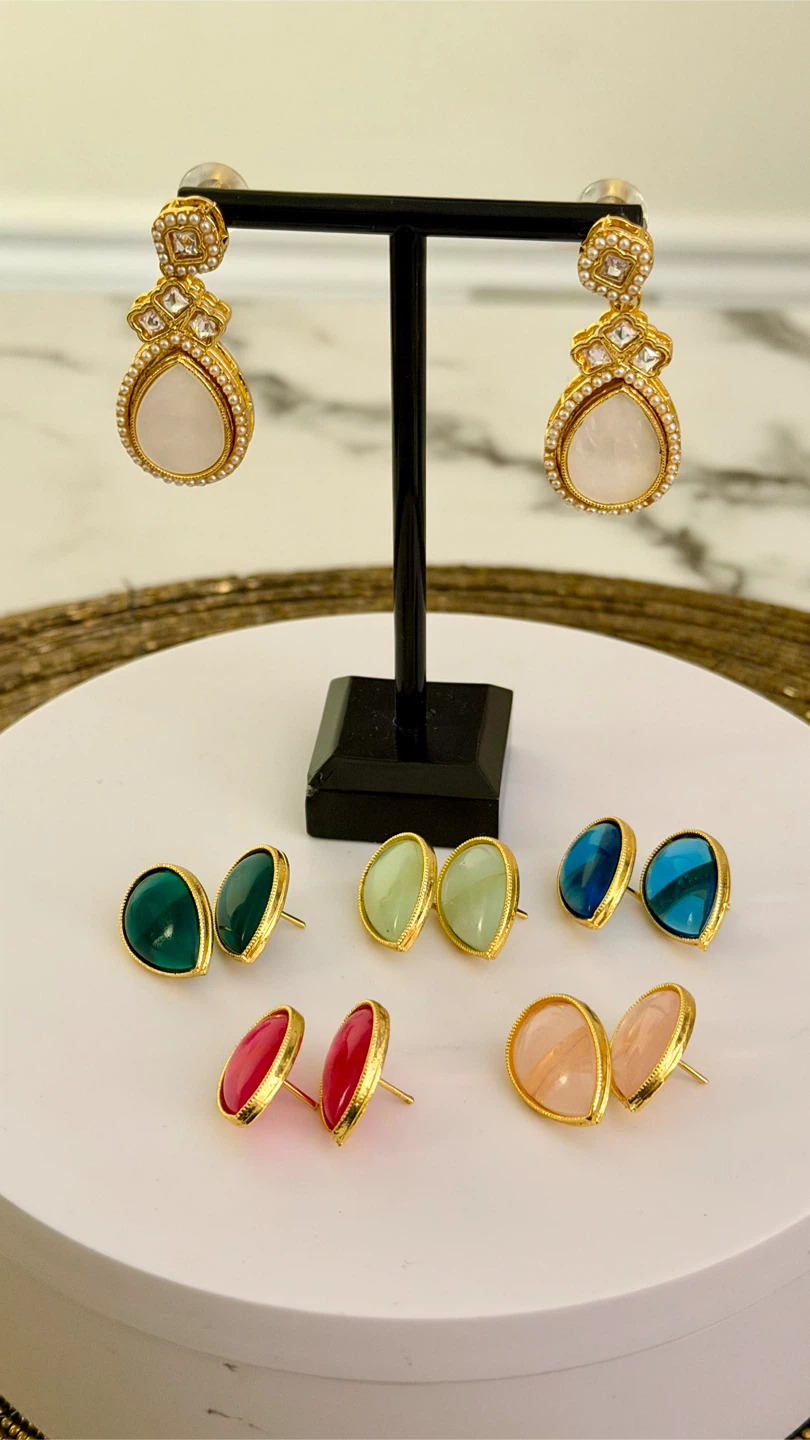 Set of 6 Pairs of changeable Teardrop Stud Earrings - photo 5