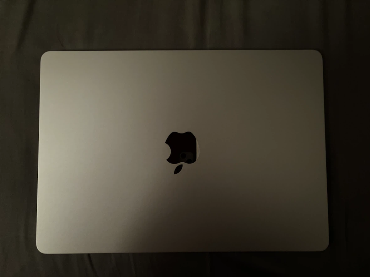 Apple MacBook Air 13" M2 Chip - photo 2