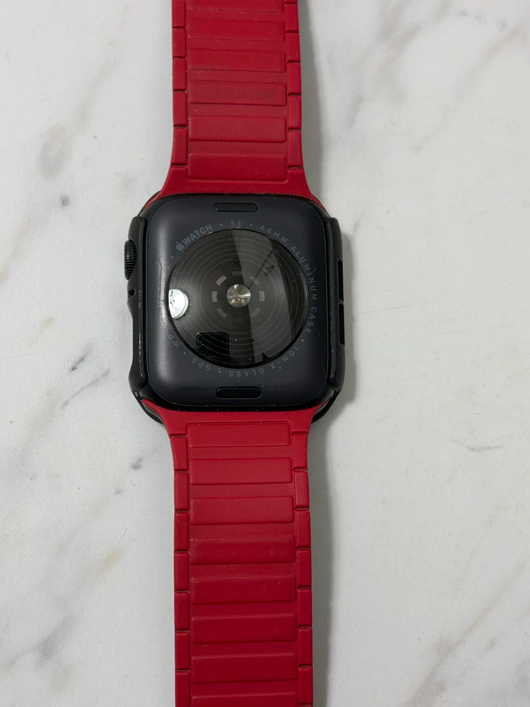 Apple Watch SE 44mm with Extra Bands - photo 4